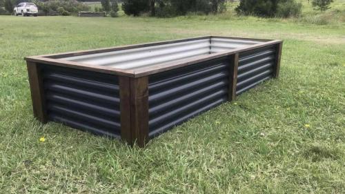 corrugated zincalume raised garden beds